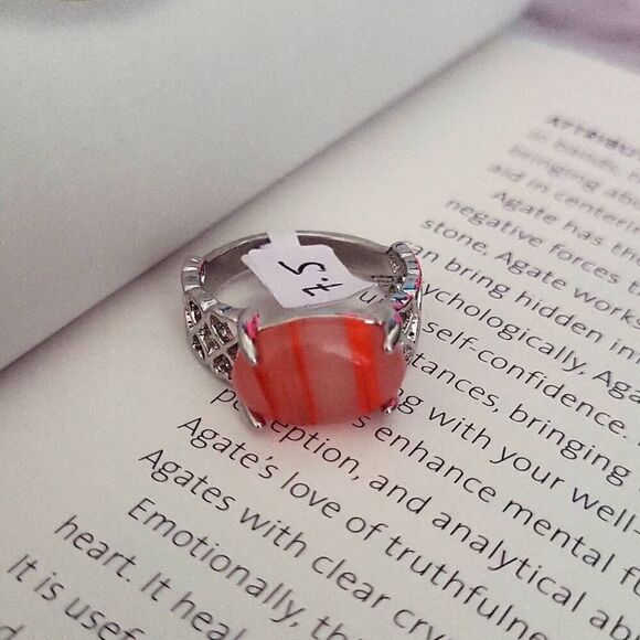 Natural Crystal Agate Silver Plated Ring Size 7.5 - Picture 1 of 11